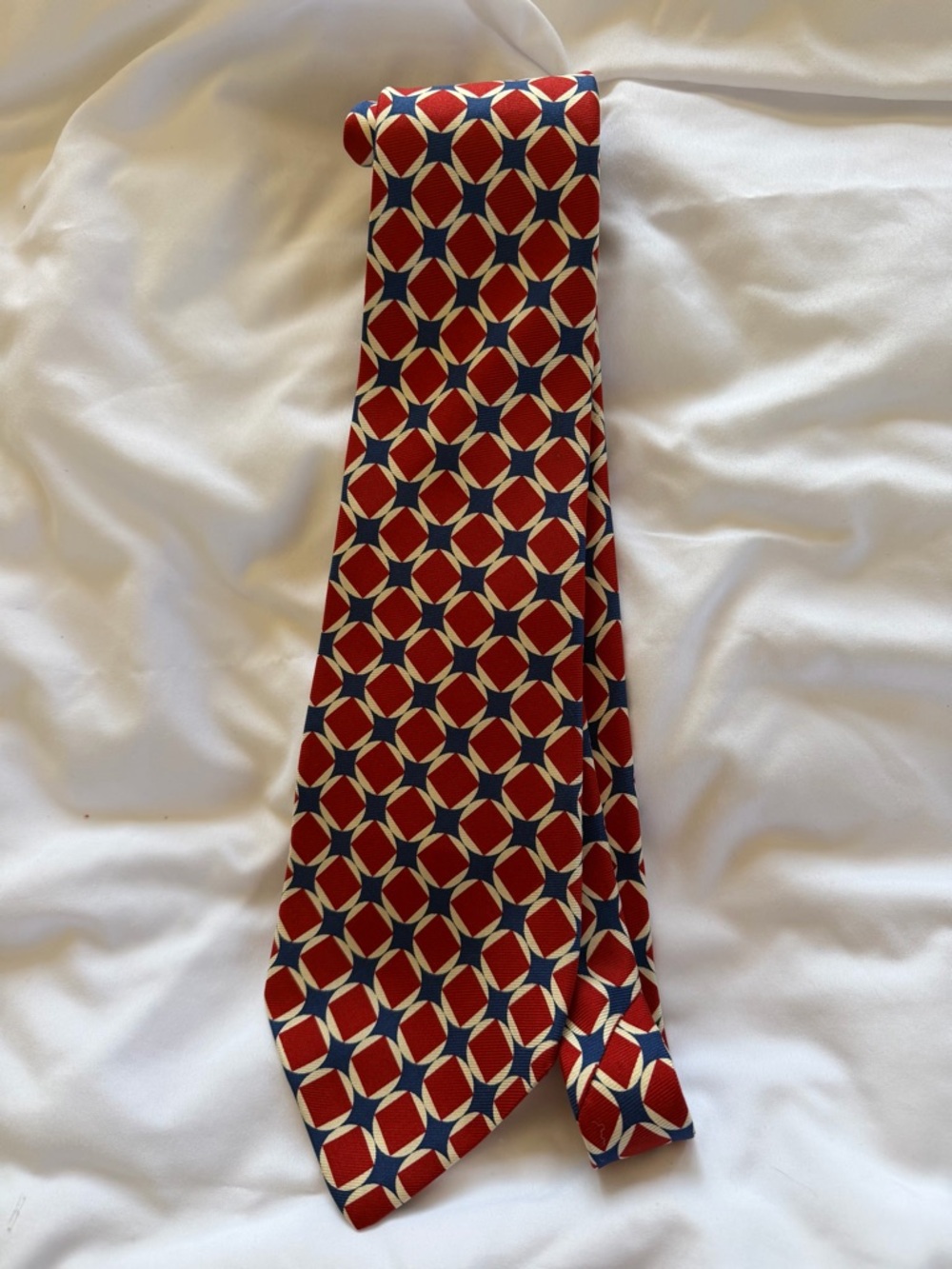 Abercrombie & Fitch Red, Navy & Cream Geometric Silk Tie